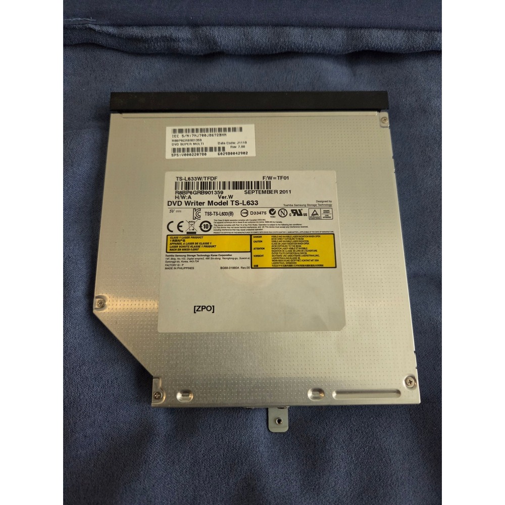 Toshiba Samsung DVD Writer Internal Laptop Drive TS-L633 Silver Black SATA Slim